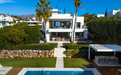 Villa in Marbella, Andalusia, Spain 1