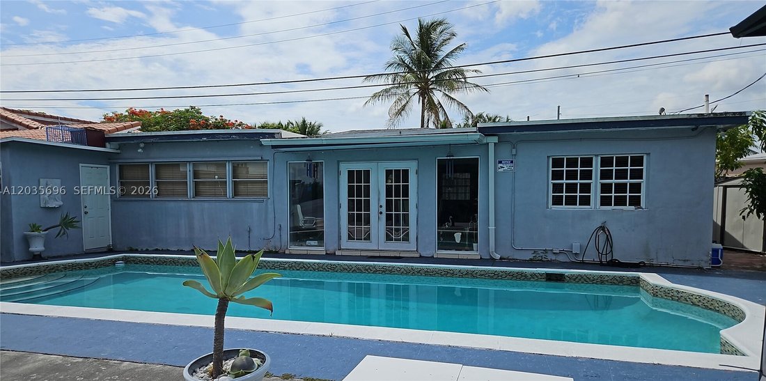 House in Miami, Florida, United States 2 - 18152579