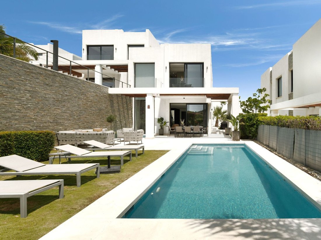 Villa in Marbella, Andalusia, Spain 4 - 18153031