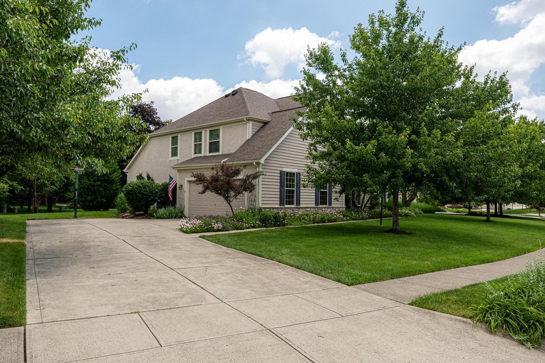 House in Lewis Center, Ohio, United States 2 - 18153542
