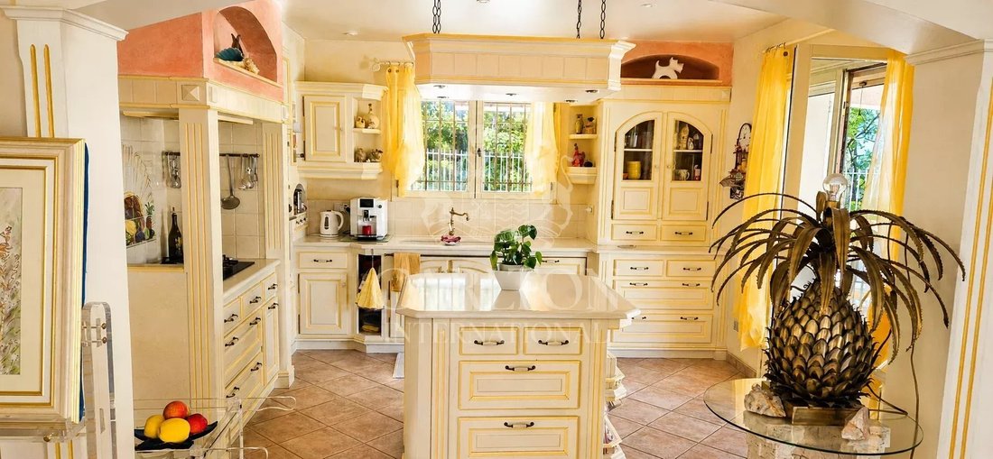 Villa in Cabris, Provence-Alpes-Côte d'Azur, France 4 - 18153319