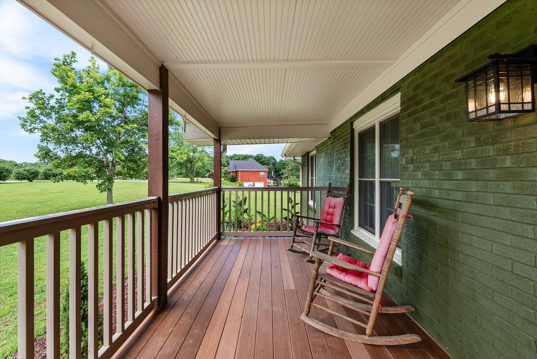 House in Bon Aqua, Tennessee, United States 3 - 18152596