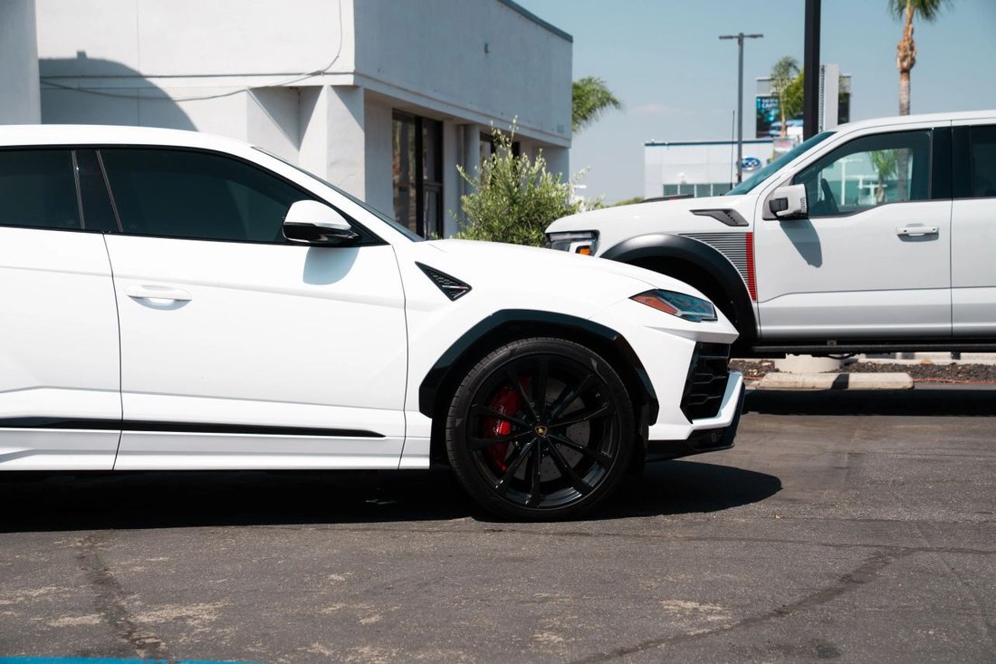 Suv in Riverside, CA, United States 4 - 18153483