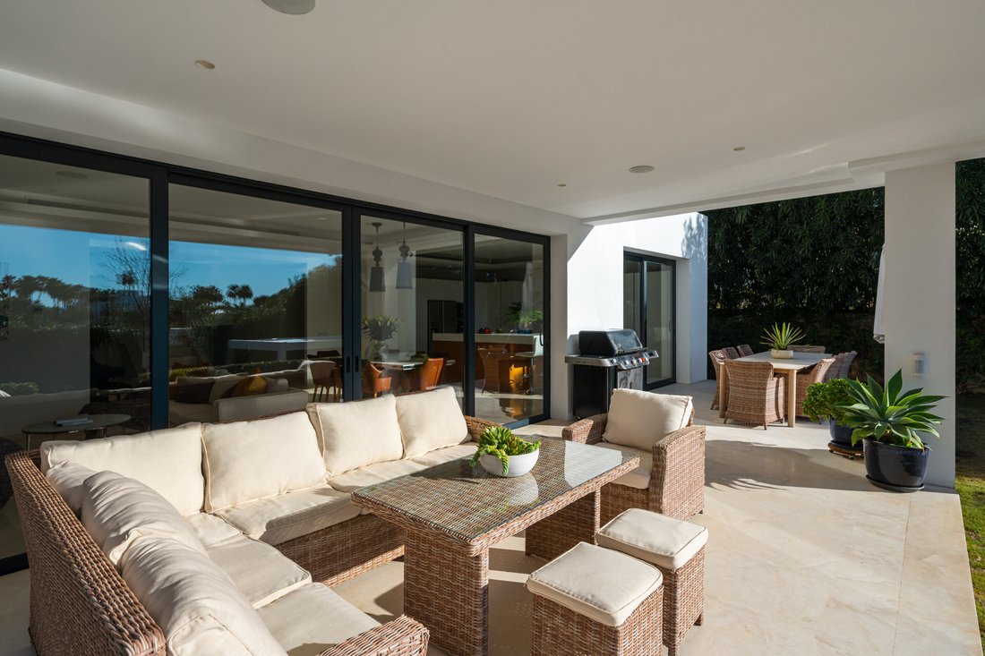 Villa in Marbella, Andalusia, Spain 3 - 18153054