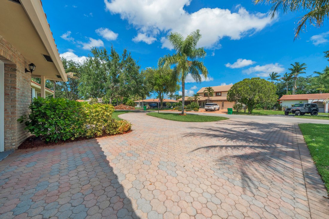House in Coral Springs, Florida, United States 5 - 18152606