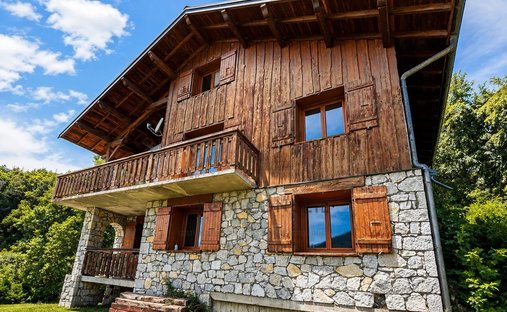House in Hautecour, Auvergne-Rhône-Alpes, France 1