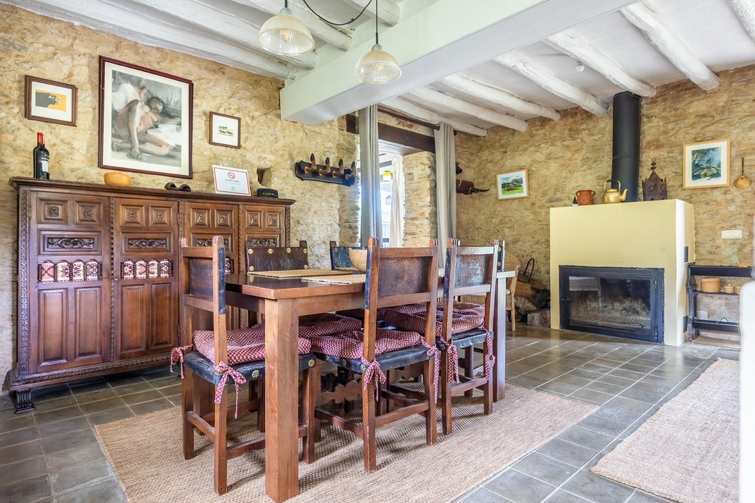 Finca in Fuenteheridos, Andalusia, Spain 4 - 18153709