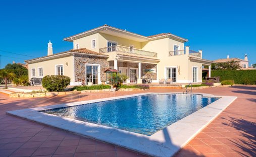Villa in Porches, Algarve, Portugal 1