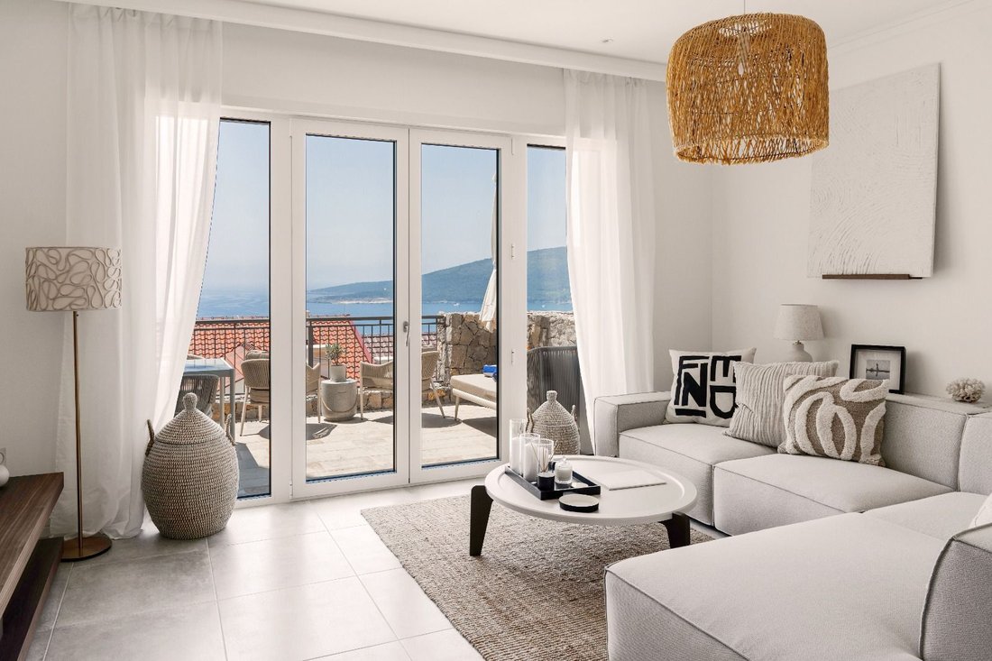 Apartment in Milovići, Tivat Municipality, Montenegro 2 - 18153784