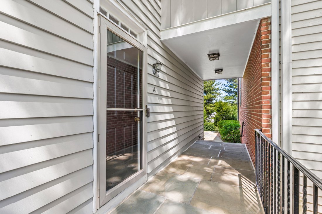 Condo in Greenwich, Connecticut, United States 2 - 18153972