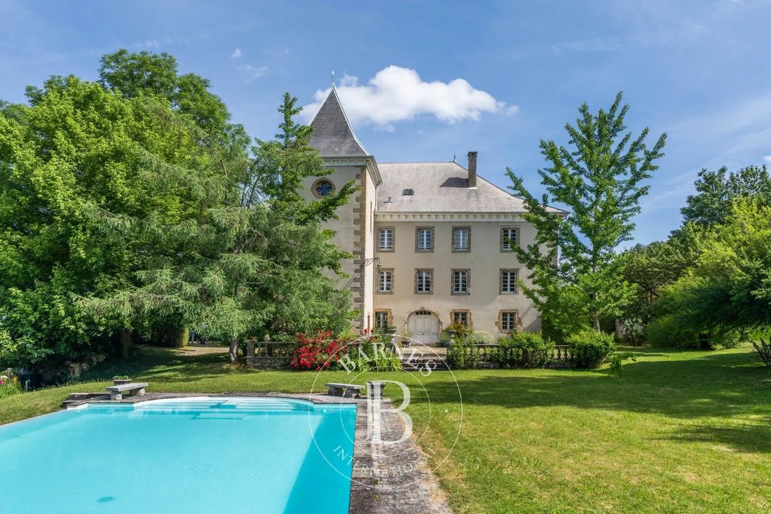 Castle in Marcellaz-Albanais, Auvergne-Rhône-Alpes, France 2 - 18156442