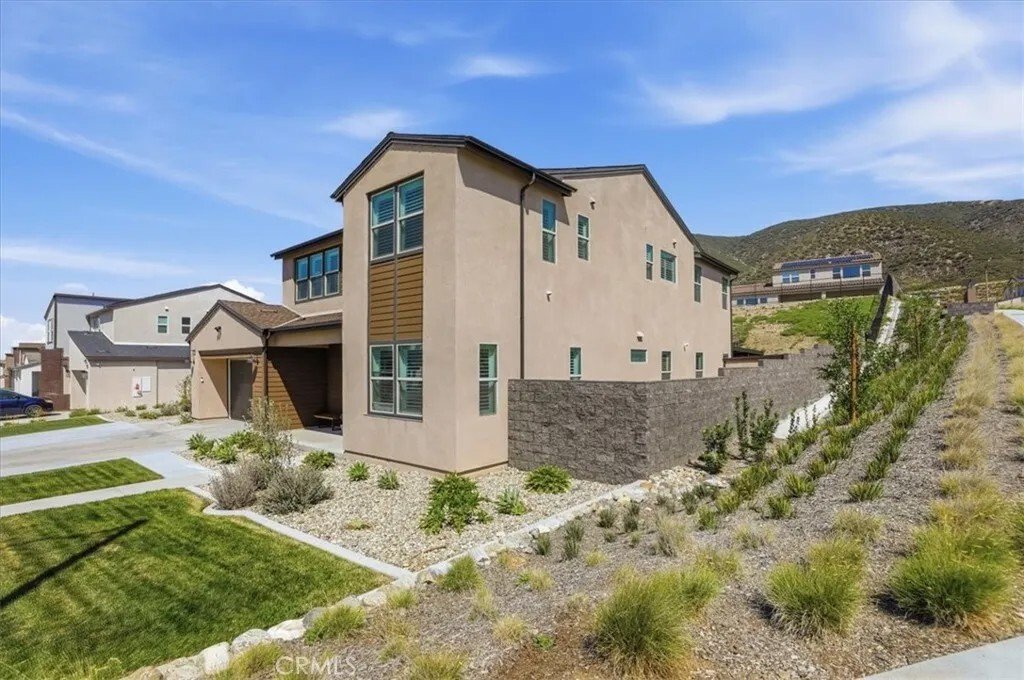Condo in Fontana, California, United States 4 - 17917441