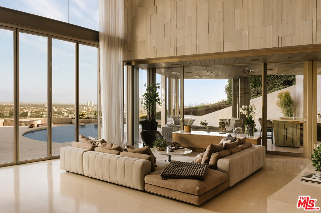 House in Los Angeles, California, United States 5 - 18156113