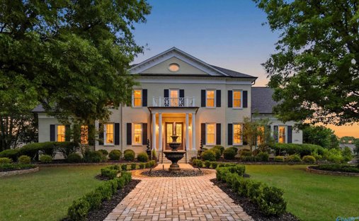 House in Owens Cross Roads, Alabama, United States 1
