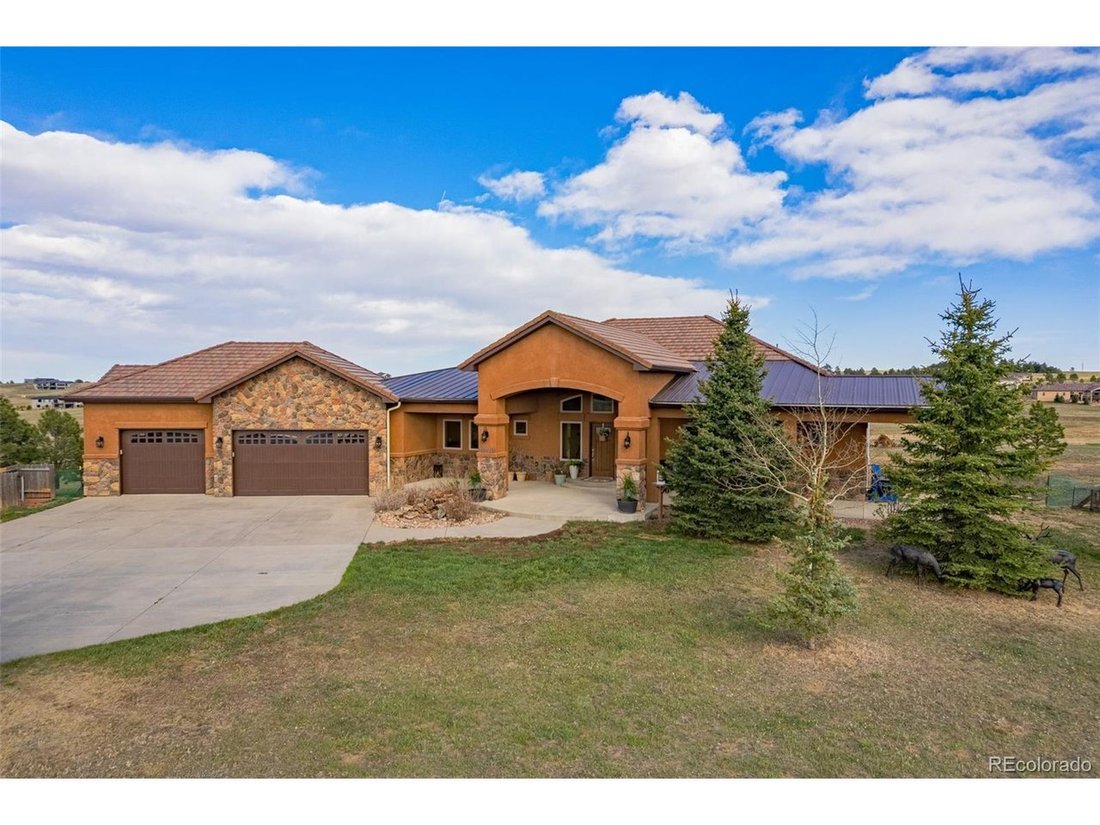 House in Colorado Springs, Colorado, United States 3 - 18166781