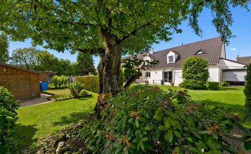 Casa a Bois de la Couronne, Bois-d'Arcy, Francia 1
