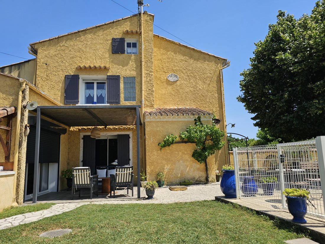 House in La Roque-d'Anthéron, Provence-Alpes-Côte d'Azur, France 1 - 17467220