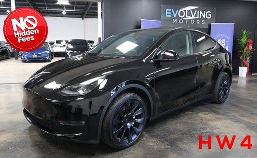 2024 Tesla Model Y Long Range Sport Utility 4D in Orange, CA, United States 1