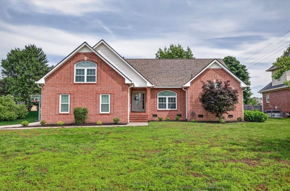 House in Gallatin, Tennessee, United States 1 - 18166984