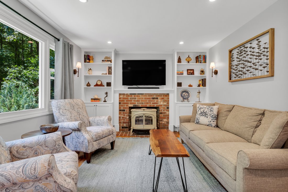 House in Guilford, Connecticut, United States 5 - 18164688