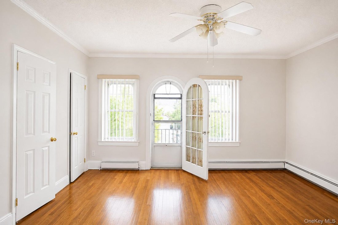 Long Beach, New York, United States 3 - 18165421
