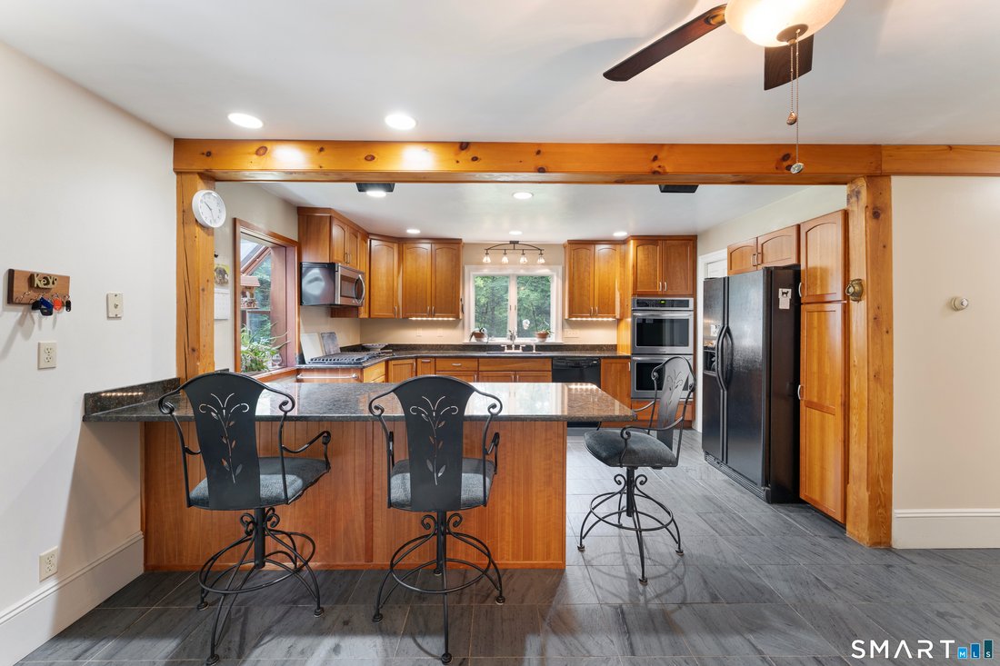 House in Pomfret, Connecticut, United States 4 - 18154745