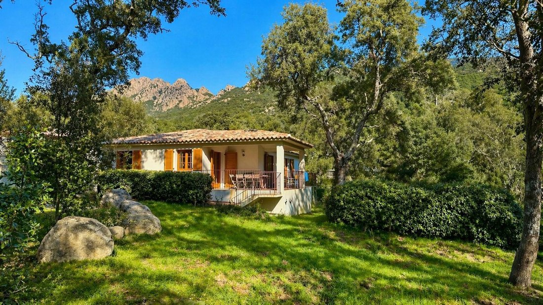House in Sainte-Lucie-de-Porto-Vecchio, Corsica, France 1 - 18157556