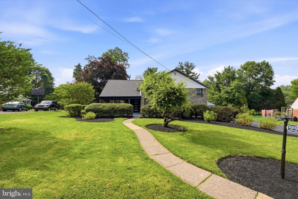 House in Wyndmoor, Pennsylvania, United States 1 - 18169965