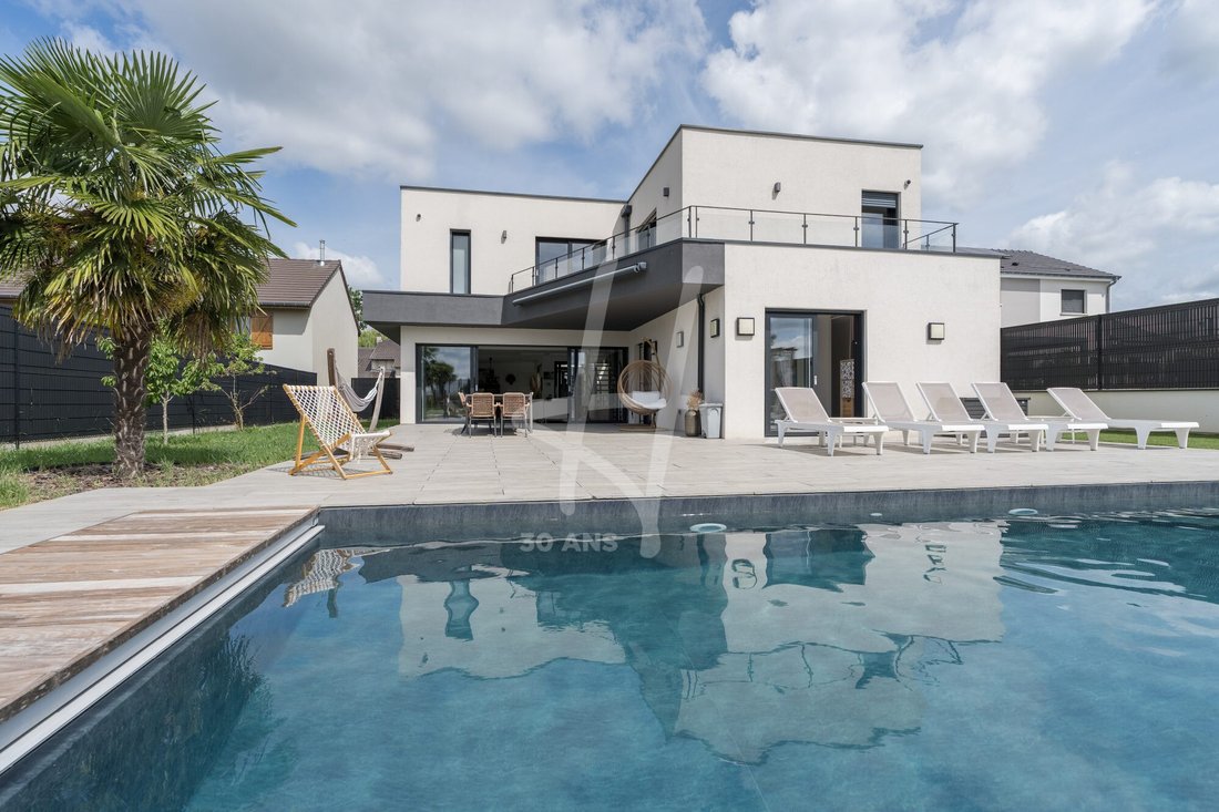 Villa in Chailly-les-Ennery, Grand Est, France 1 - 18171624