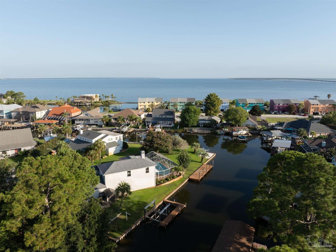 House in Gulf Breeze, Florida, United States 2 - 18154237