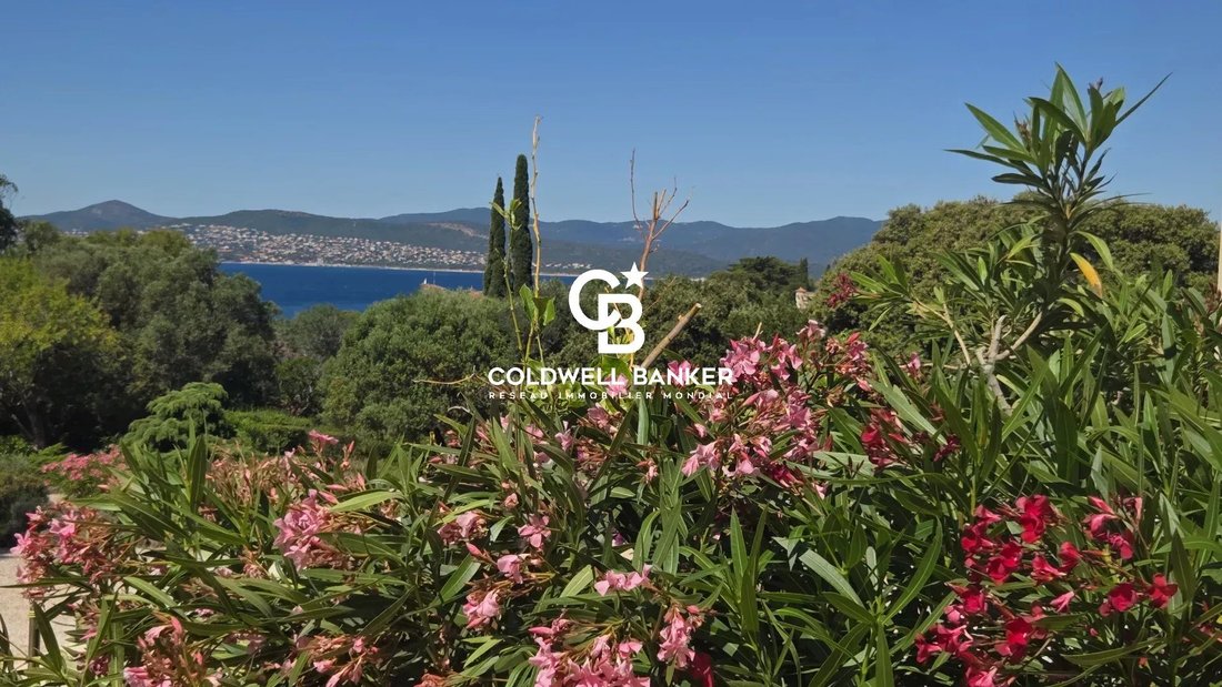 Apartment in Plateau Notre Dame Sud-Bord de mer-Beaurivage, Saint-Raphaël, France 1 - 18156509