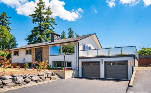 House in Milton, Washington, United States 1
