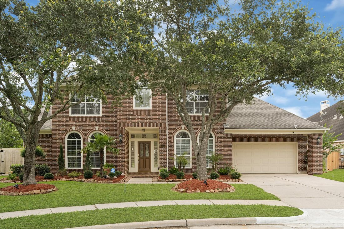 House in Pearland, Texas, United States 3 - 18163063