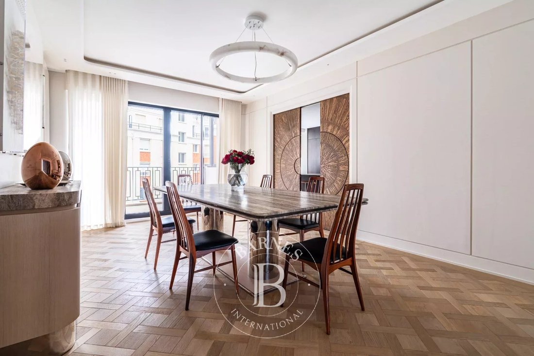Apartment in Chaillot, Paris 16e Arrondissement, Paris 5 - 18156306