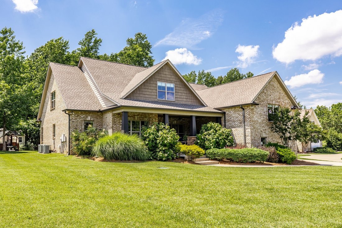 House in Greenbrier, Tennessee, United States 2 - 18159950