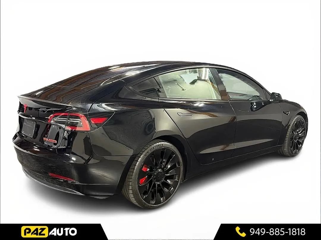 Sedan in Laguna Hills, CA, United States 5 - 17669238