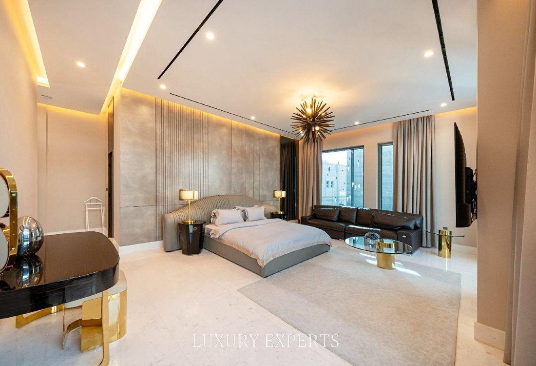 Villa in Pearl Jumeirah, Dubai, United Arab Emirates 3 - 18155631
