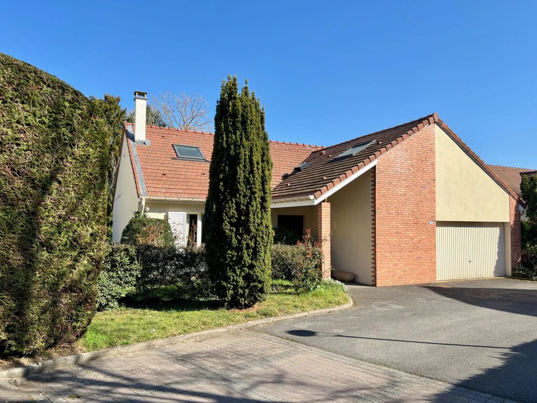 House in Saint Nicolas, Maisons-Laffitte, France 2 - 18170056