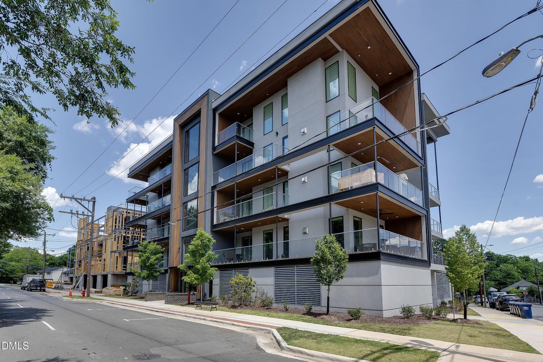 Condo in Durham, North Carolina, United States 2 - 18158393