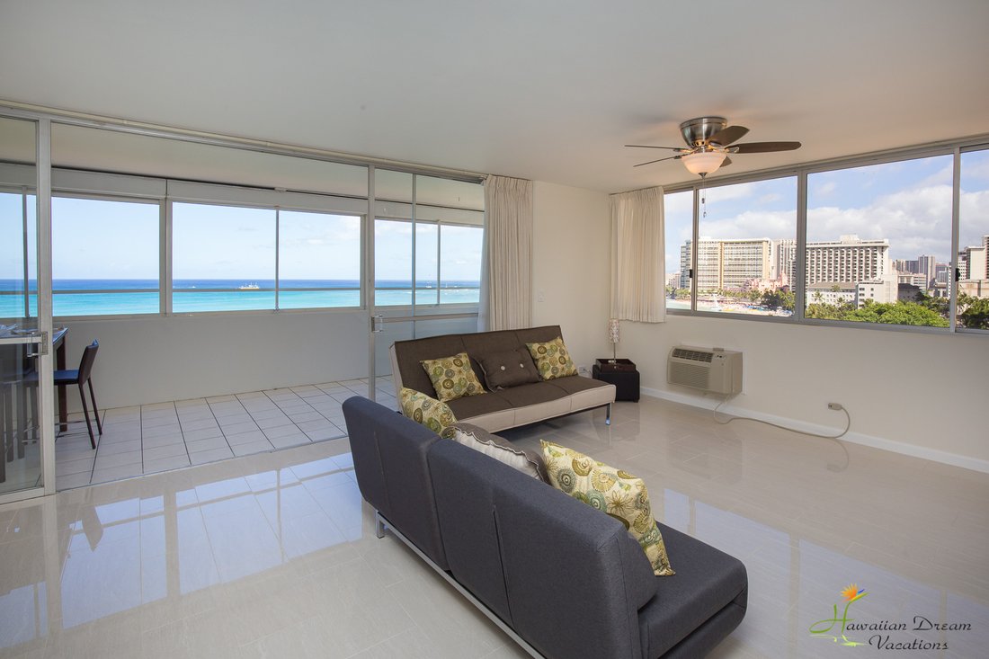 Condo in Honolulu, Hawaii, United States 4 - 18160681