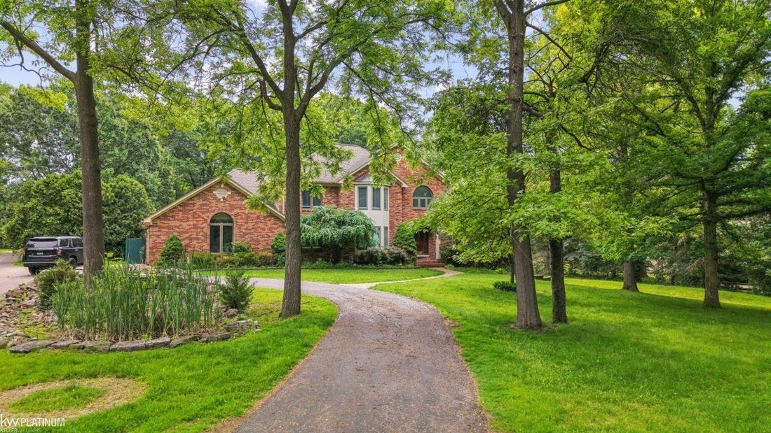 House in Orchard Lake Village, Michigan, United States 1 - 18170880