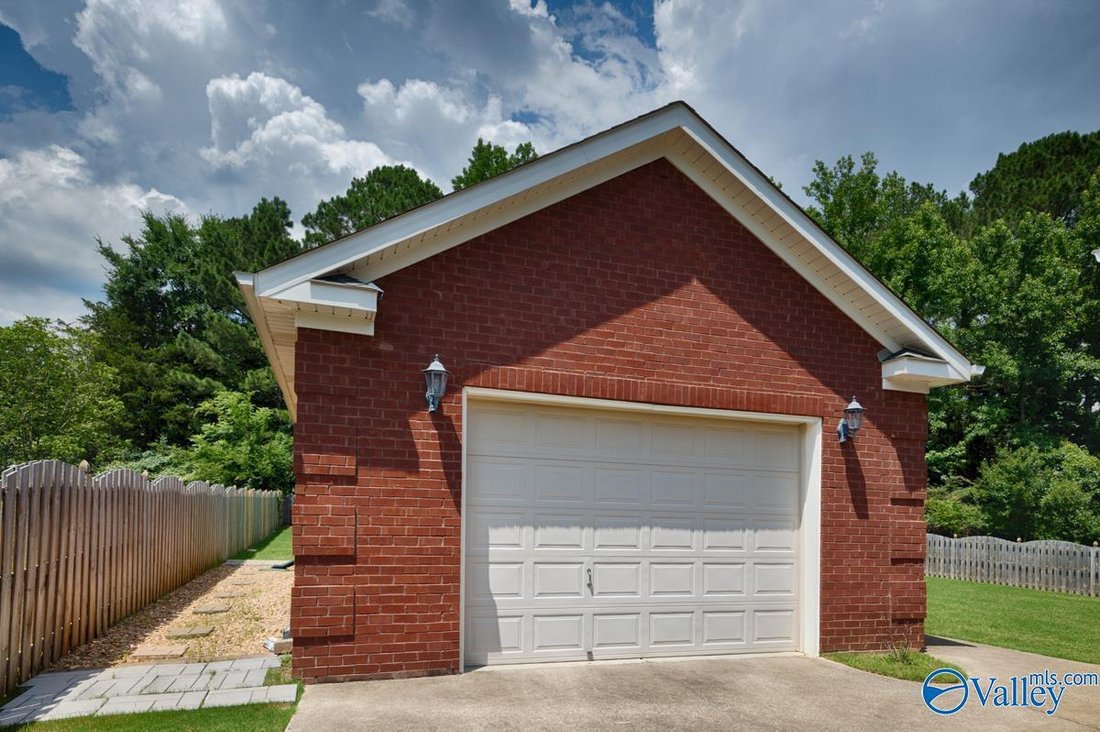 House in Owens Cross Roads, Alabama, United States 3 - 18164774