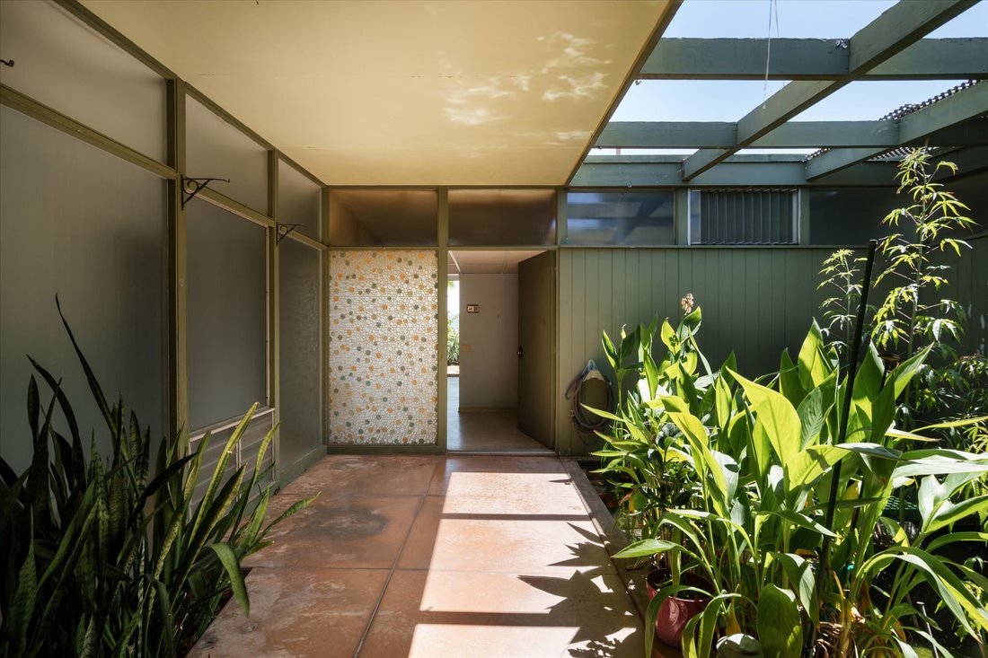 House in Glendale, California, United States 1 - 18157694
