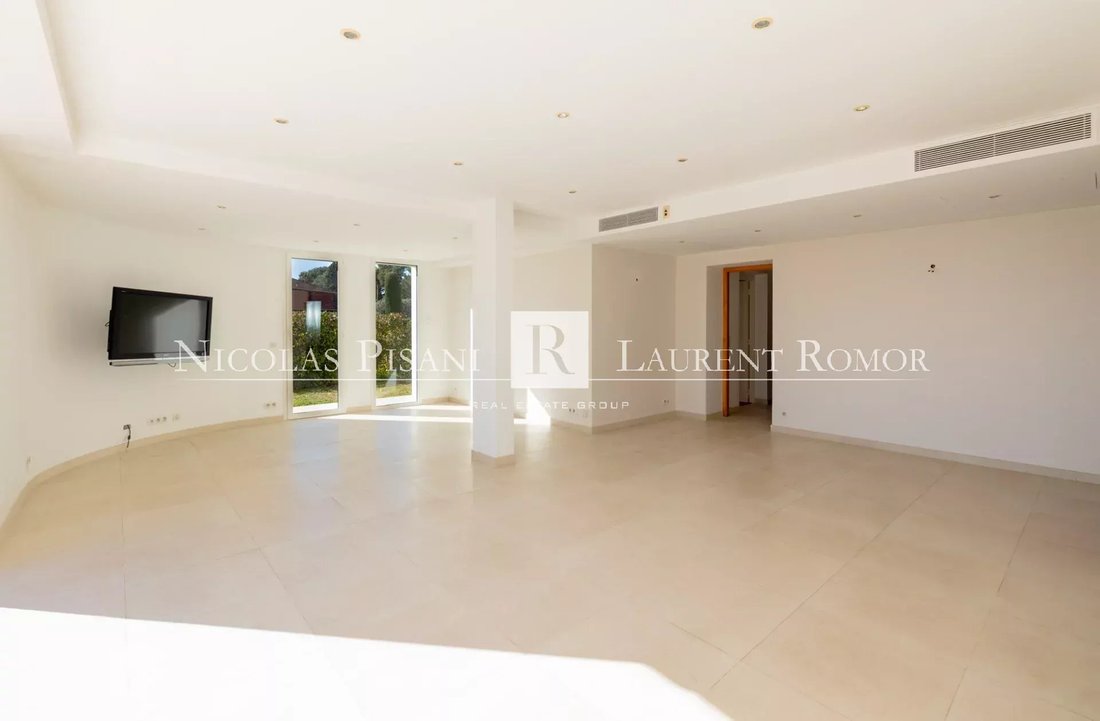 Villa in Mont Boron, Nice, Provence-Alpes-Côte d'Azur 5 - 18155658