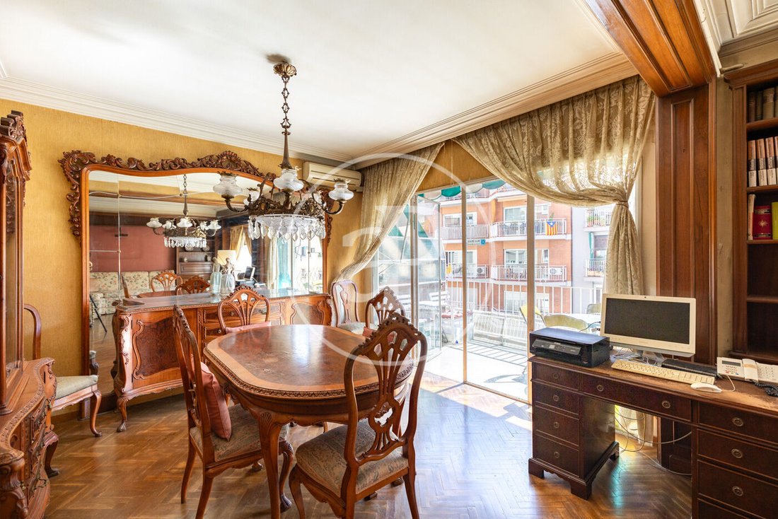 Apartment in Sarrià-Sant Gervasi, Barcelona, Spain 3 - 18163486