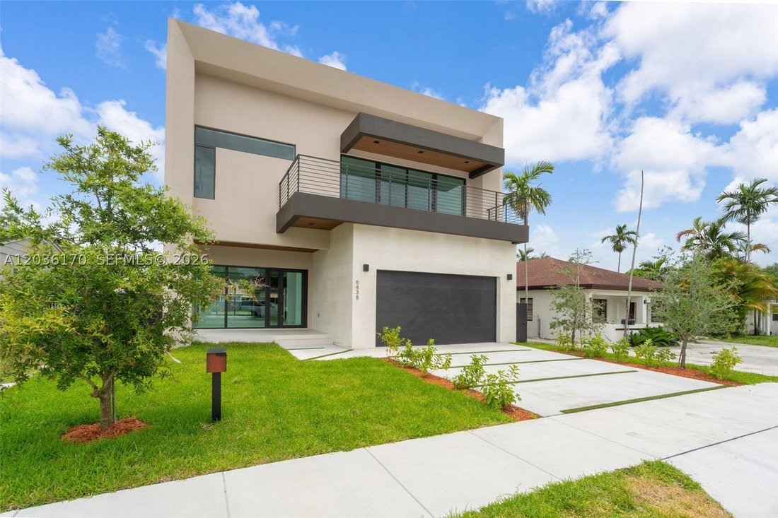 House in Miami, Florida, United States 2 - 18160132