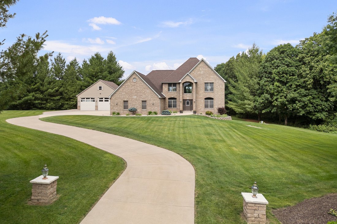 House in Coal Valley, Illinois, United States 1 - 18154546