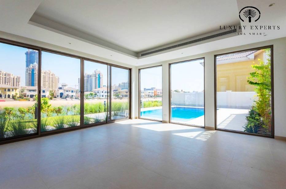 Villa in Palm Jumeirah, Dubai, United Arab Emirates 2 - 18158649