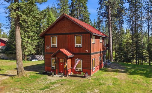 House in Sagle, Idaho, United States 1