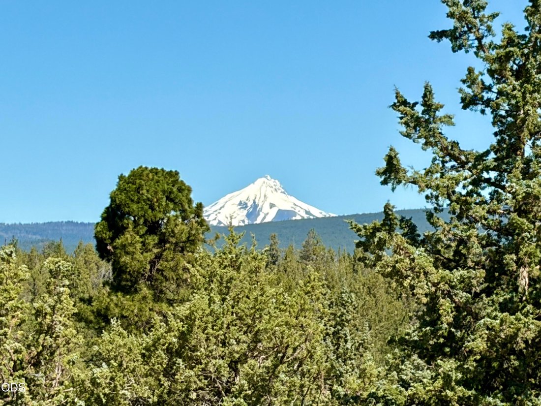 House in Sisters, Oregon, United States 3 - 18144760
